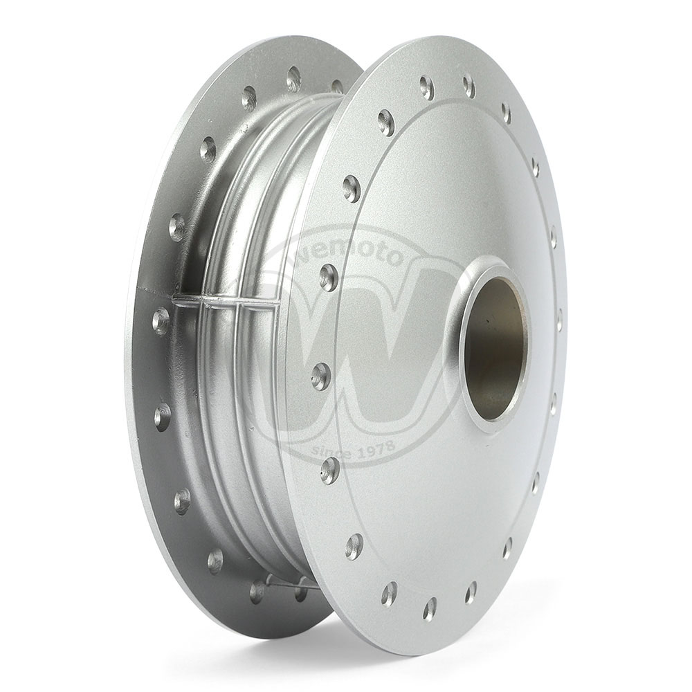 0KB5031_ad5017 two.jpg